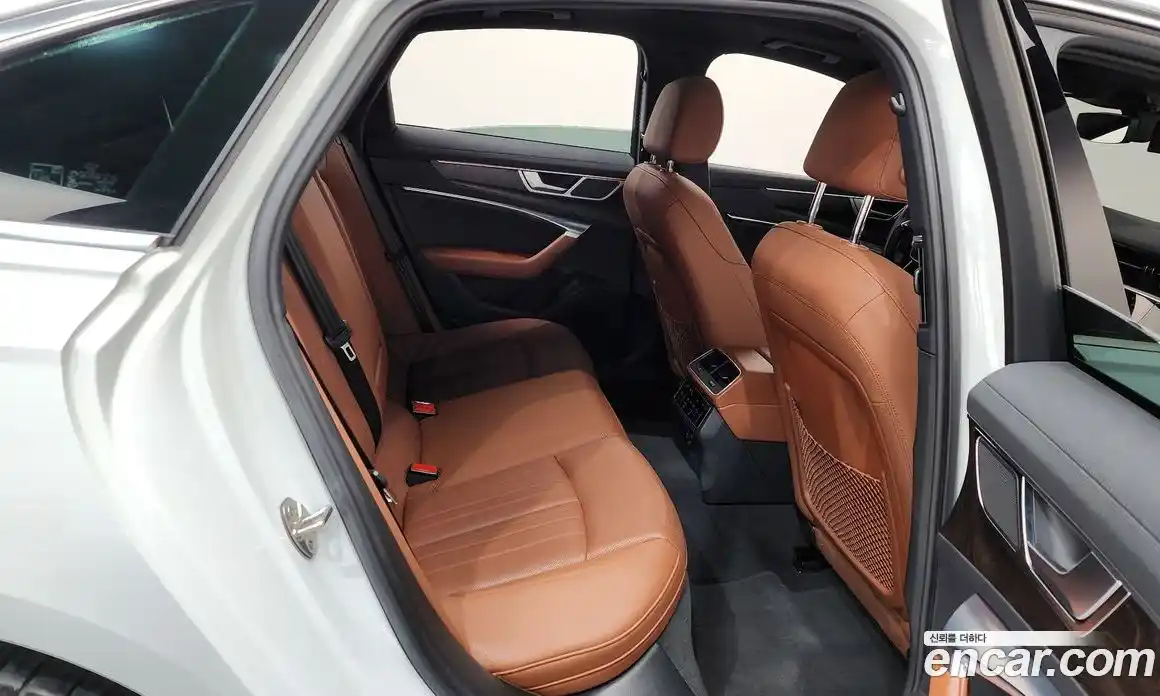 Audi A6 2020 2.0 Автомат в Москве № 311849, фото 12