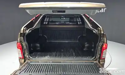 SsangYong Korando 2017 2.2 Автомат в Москве № 33167, миниатюра 4