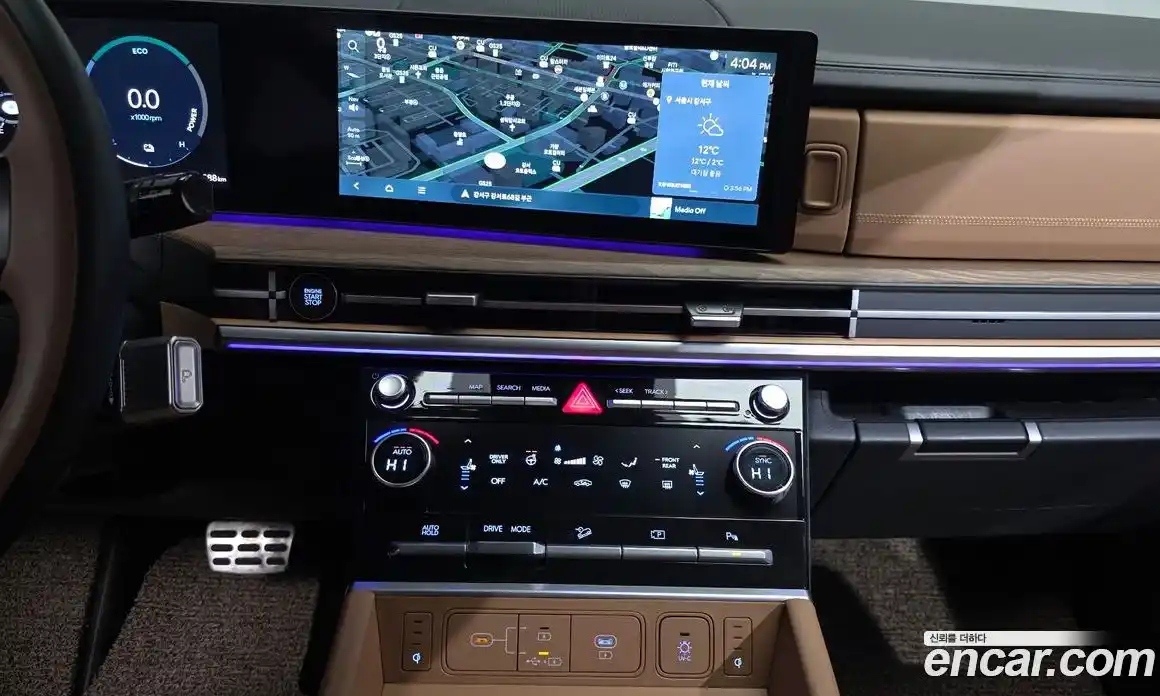 Hyundai Santa Fe 2024 1.6 Автомат в Москве № 335495, фото 3