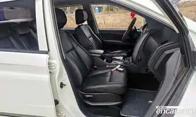 SsangYong Korando 2016 2.0 Автомат в Москве № 33655, миниатюра 6