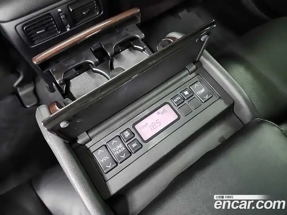 Infiniti M 2011 3.7 Автомат в Москве № 336599, фото 14