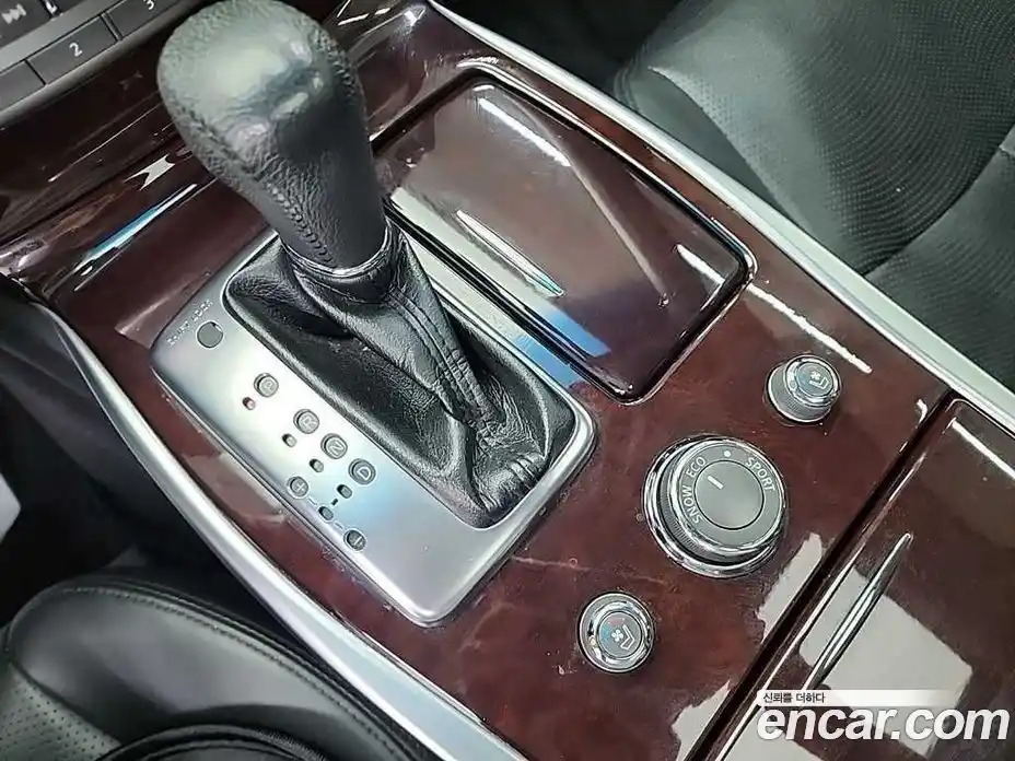 Infiniti M 2011 3.7 Автомат в Москве № 336599, фото 8