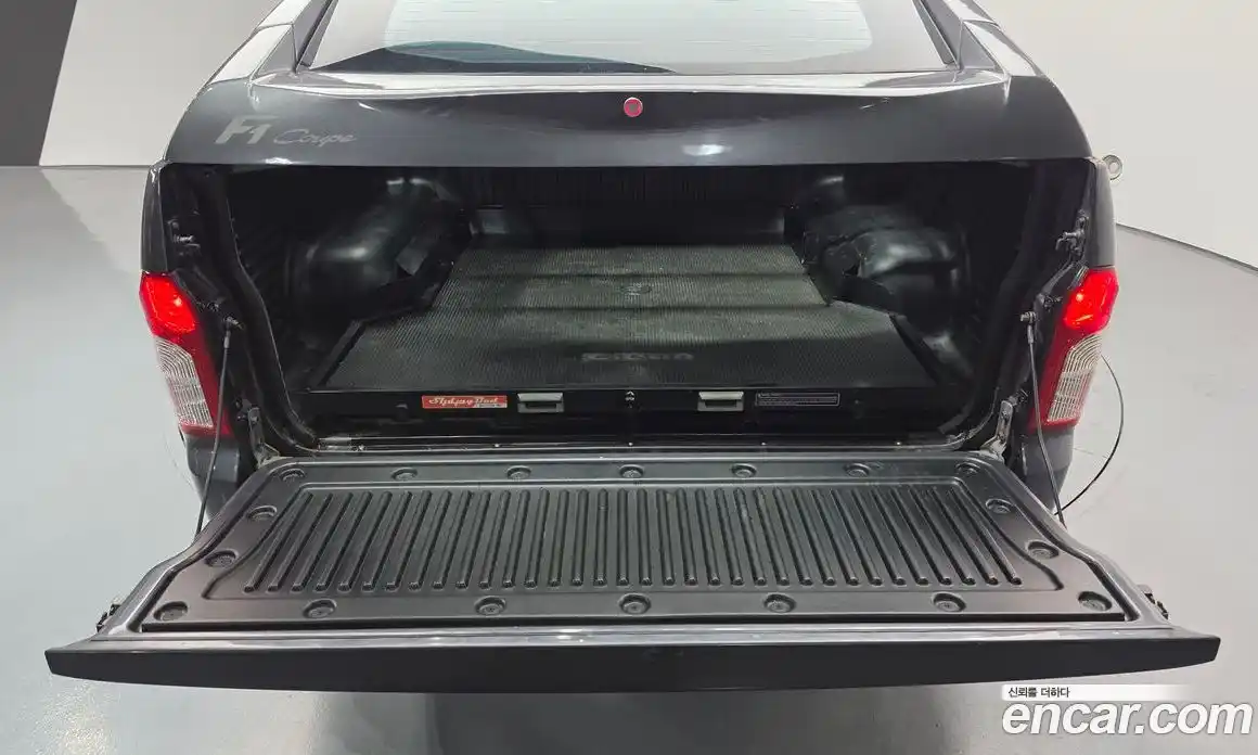 SsangYong Korando 2014 2.0 Механическая в Москве № 34041, фото 19