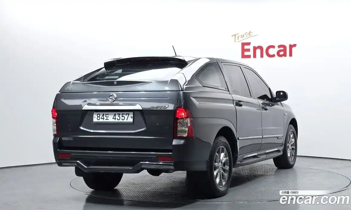 SsangYong Korando 2014 2.0 Механическая в Москве № 34041, фото 3