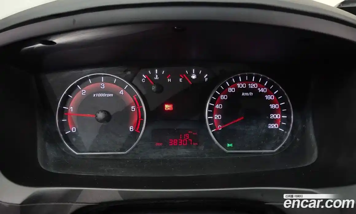 SsangYong Korando 2014 2.0 Механическая в Москве № 34041, фото 6