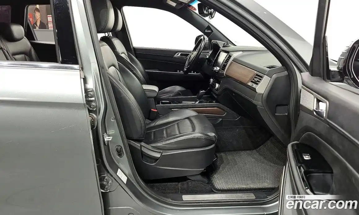 SsangYong Rexton 2018 2.2 Автомат в Москве № 35057, фото 16