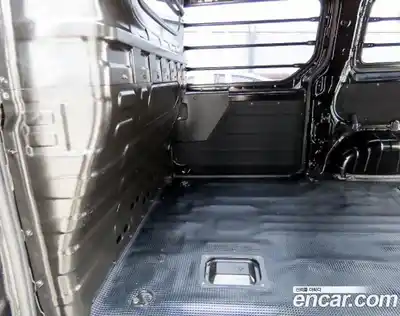 Hyundai Staria 2023 2.2 Автомат в Москве № 358072, миниатюра 12