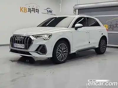 Audi Q3 2023 2.0 Автомат в Москве № 373530, миниатюра 2