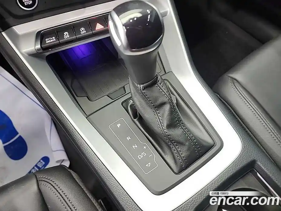 Audi Q3 2023 2.0 Автомат в Москве № 373530, фото 8