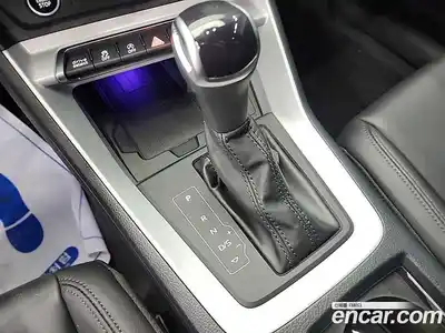 Audi Q3 2023 2.0 Автомат в Москве № 373530, миниатюра 8