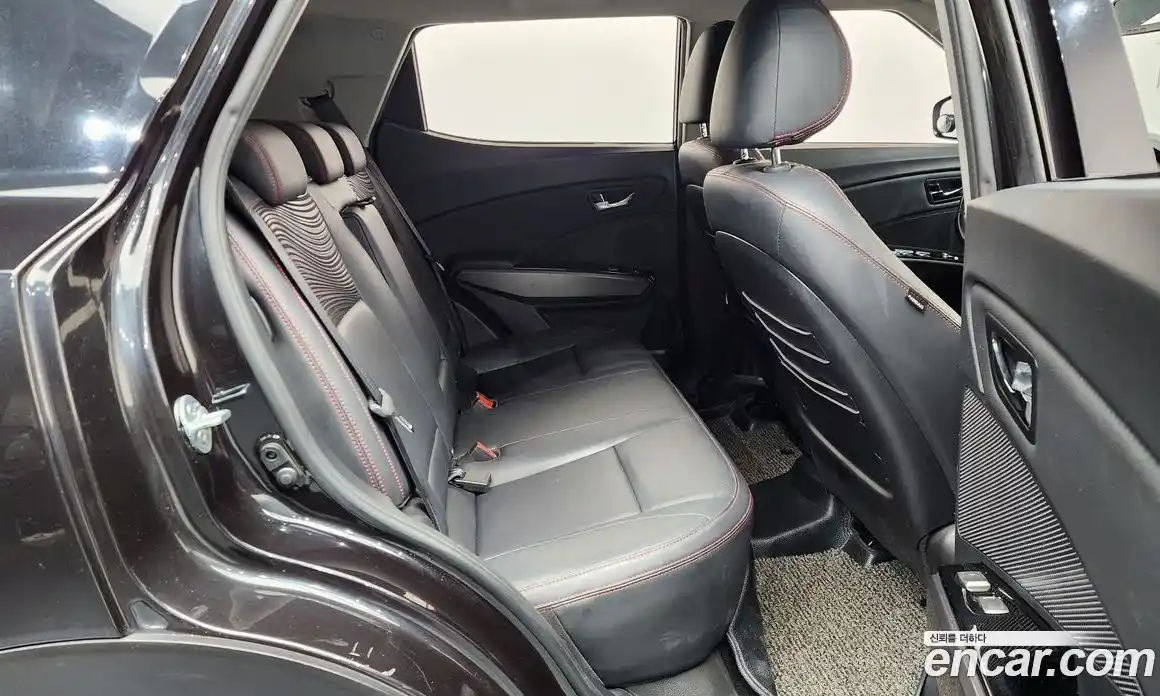 SsangYong TIBOLI 2017 1.6 Автомат в Москве № 388754, фото 12