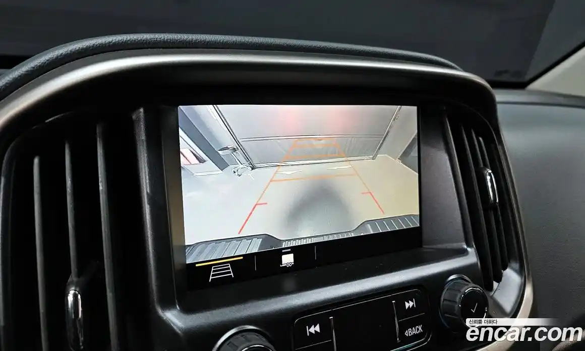 Chevrolet Colorado 2022 3.6 Автомат в Москве № 389823, фото 15