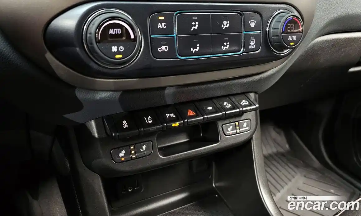 Chevrolet Colorado 2022 3.6 Автомат в Москве № 389823, фото 16