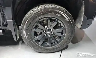 Chevrolet Colorado 2022 3.6 Автомат в Москве № 389823, миниатюра 5