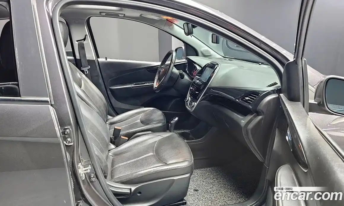 Chevrolet Spark 2016 1.0 Автомат в Москве № 39916, фото 20