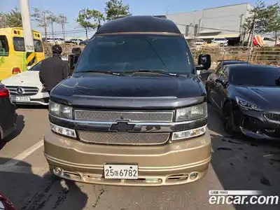 Chevrolet Express Van, 2011