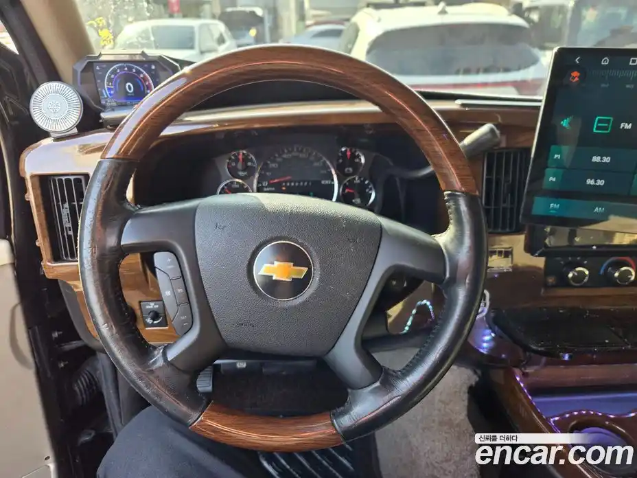 Chevrolet Express Van 2011 5.3 Автомат в Москве № 404682, фото 5