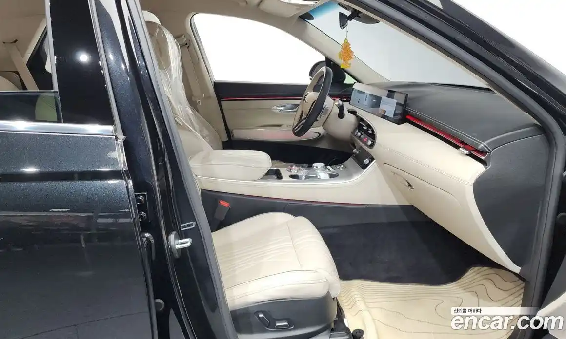 Genesis GV70 2025 2.5 Автомат в Москве № 404917, фото 11