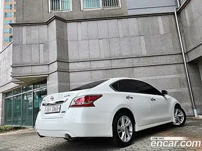 Nissan Altima 2015 2.5 Автомат в Москве № 406280, миниатюра 2