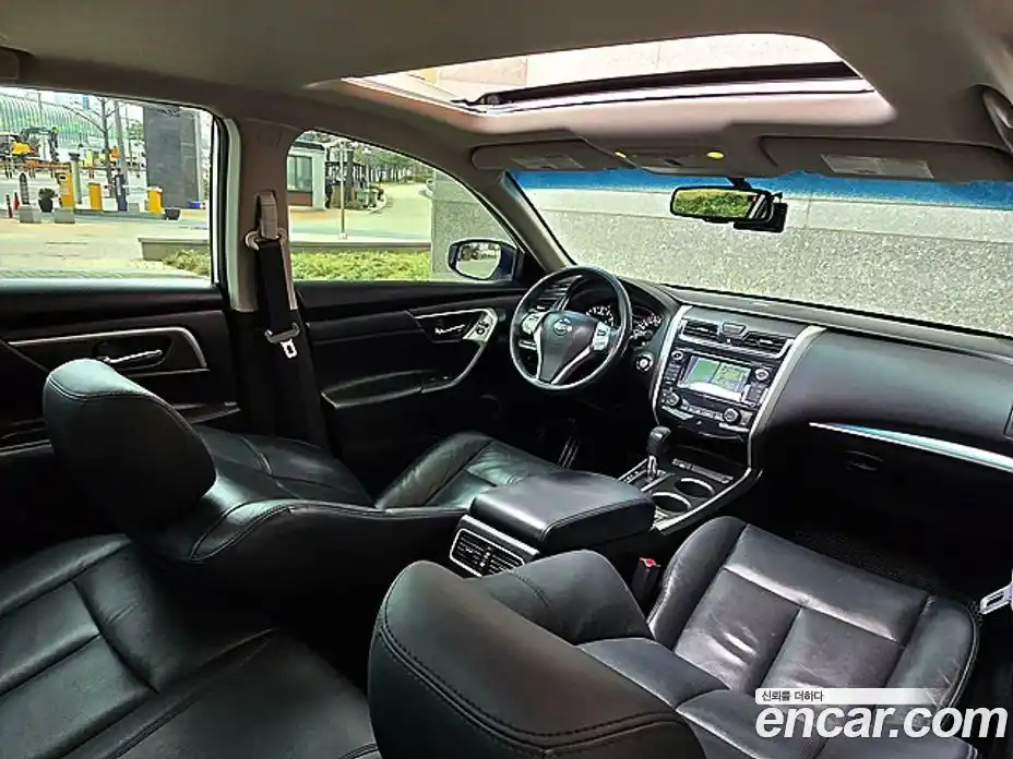 Nissan Altima 2015 2.5 Автомат в Москве № 406280, фото 7