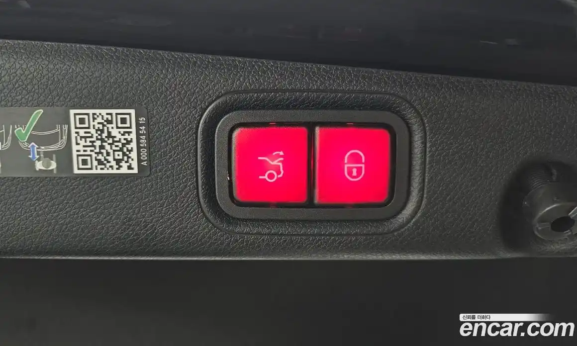 Mercedes-Benz E-Class 2023 2.0 Автомат в Москве № 409378, фото 20