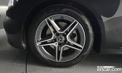 Mercedes-Benz E-Class 2023 2.0 Автомат в Москве № 409378, миниатюра 5