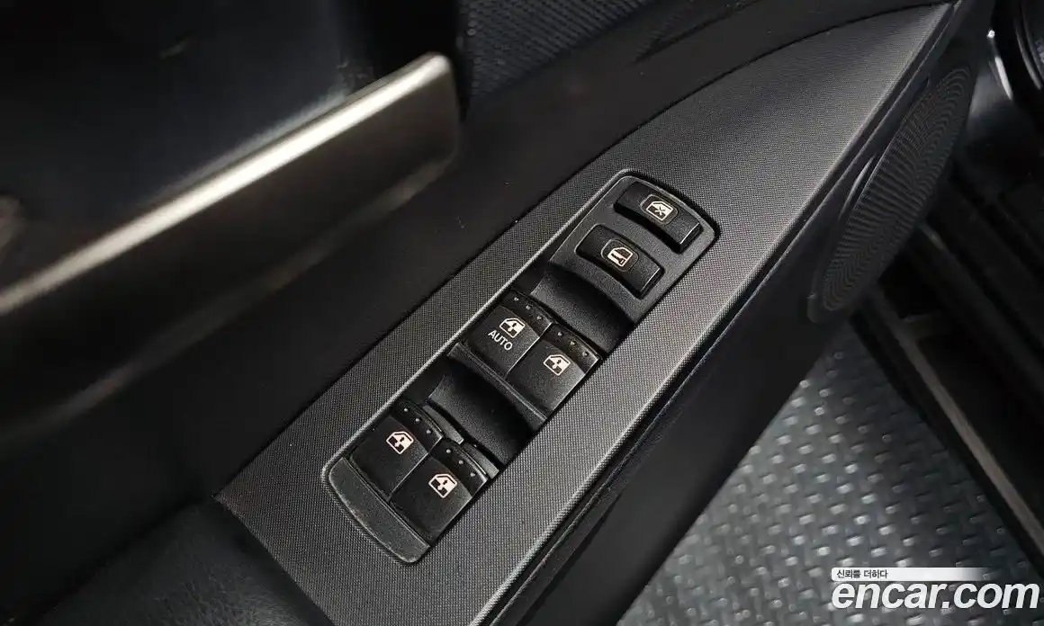 SsangYong Korando 2016 2.0 Автомат в Москве № 421579, фото 13