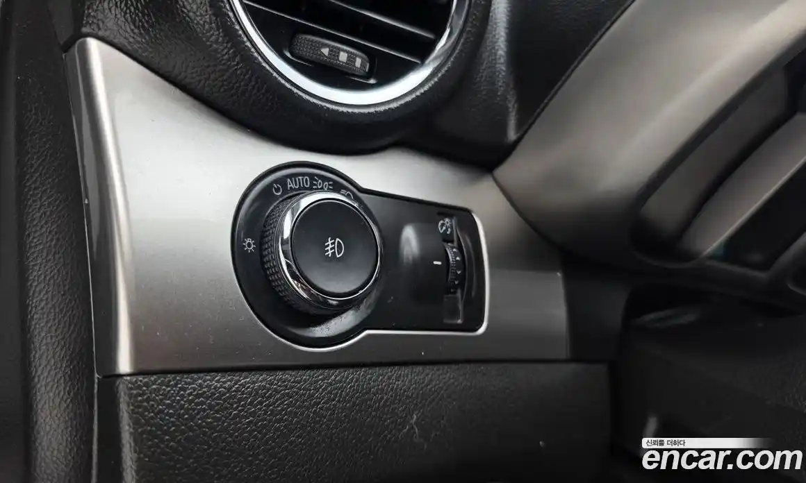 Chevrolet Orlando 2018 2.0 Автомат в Москве № 422609, фото 15