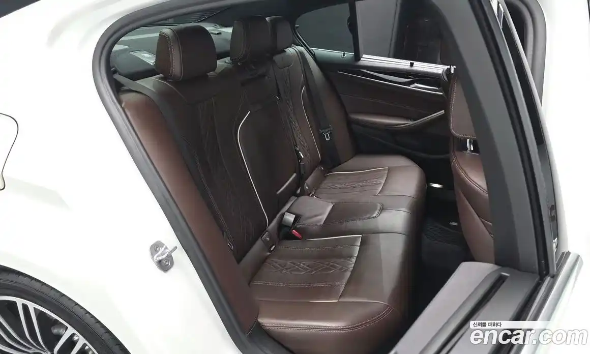 BMW 5-Series 2019 2.0 Автомат в Москве № 425464, фото 11