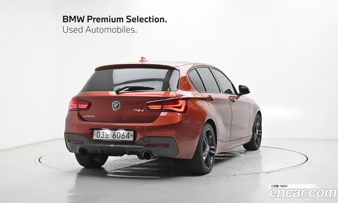 BMW 1-Series 2018 2.0 Автомат в Москве № 426558, фото 2