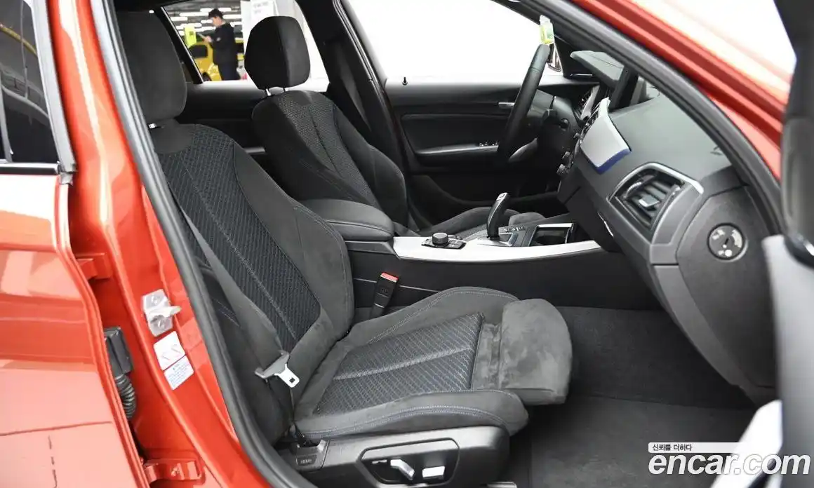 BMW 1-Series 2018 2.0 Автомат в Москве № 426558, фото 10