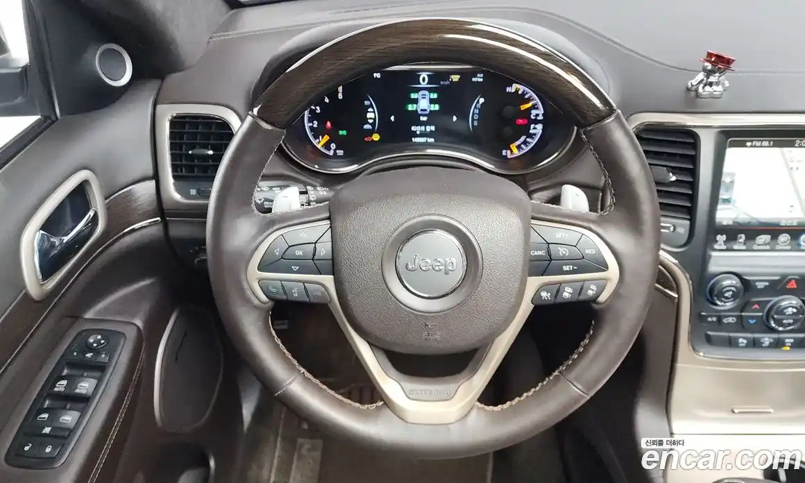 Jeep Cherokee 2015 3.0 Автомат в Москве № 432698, фото 13