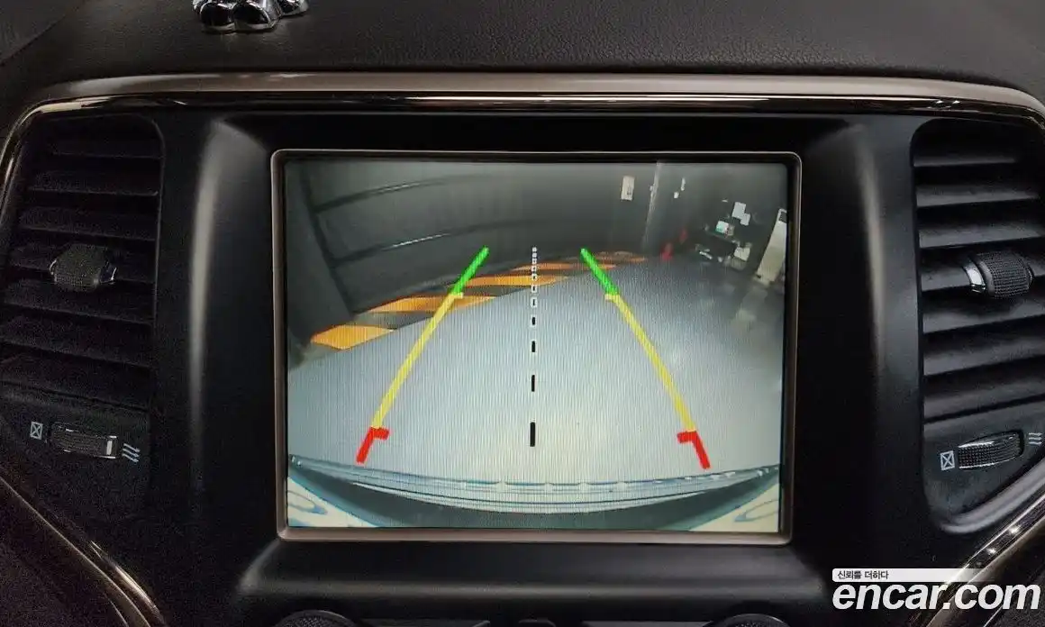 Jeep Cherokee 2015 3.0 Автомат в Москве № 432698, фото 15