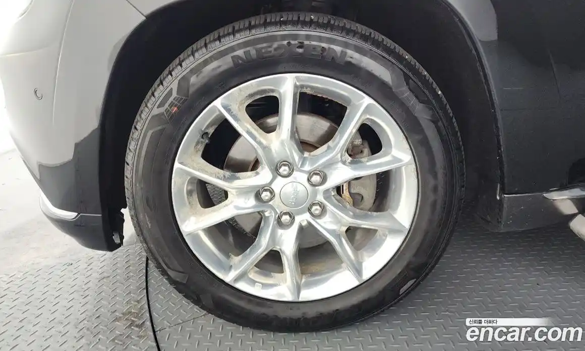 Jeep Cherokee 2015 3.0 Автомат в Москве № 432698, фото 5