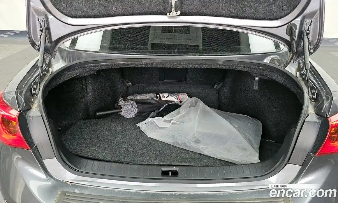 Infiniti Q50 2014 2.1 Автомат в Москве № 433569, фото 20