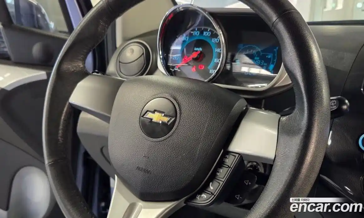 Chevrolet Spark 2014 1.0 Автомат в Москве № 452357, фото 15