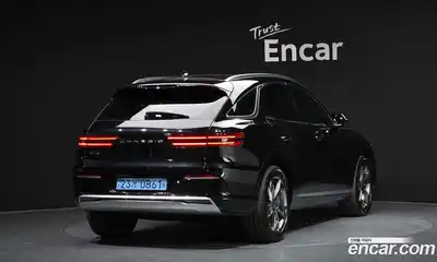 Genesis GV70 2022 0.1 Автомат в Москве № 453211, миниатюра 2