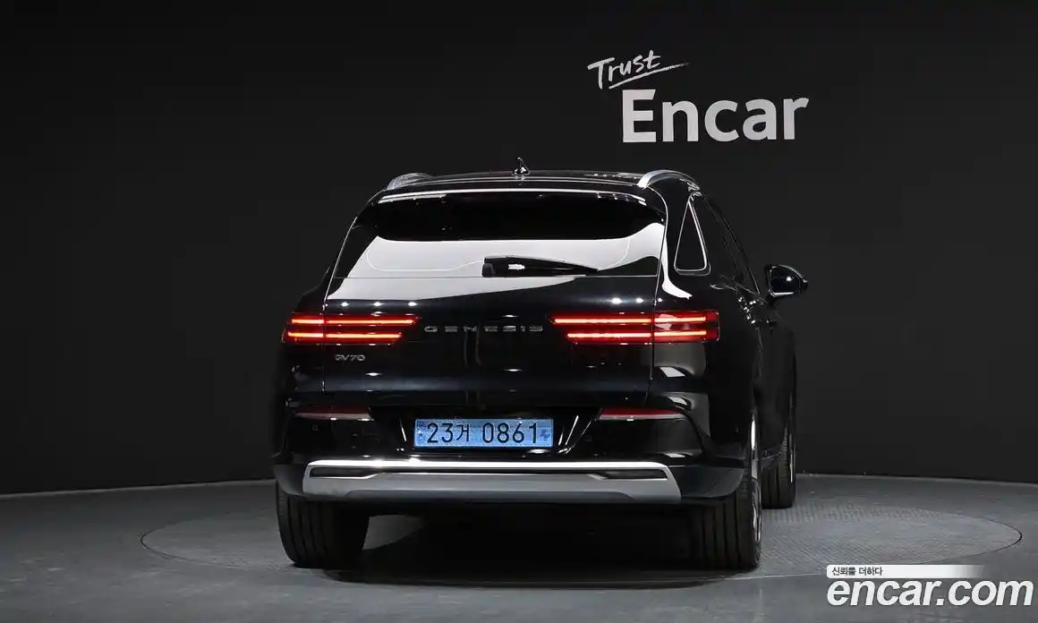 Genesis GV70 2022 0.1 Автомат в Москве № 453211, фото 4