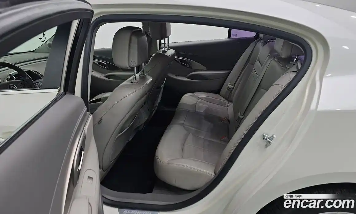 Chevrolet Alpheon 2011 2.4 Автомат в Москве № 459852, фото 12