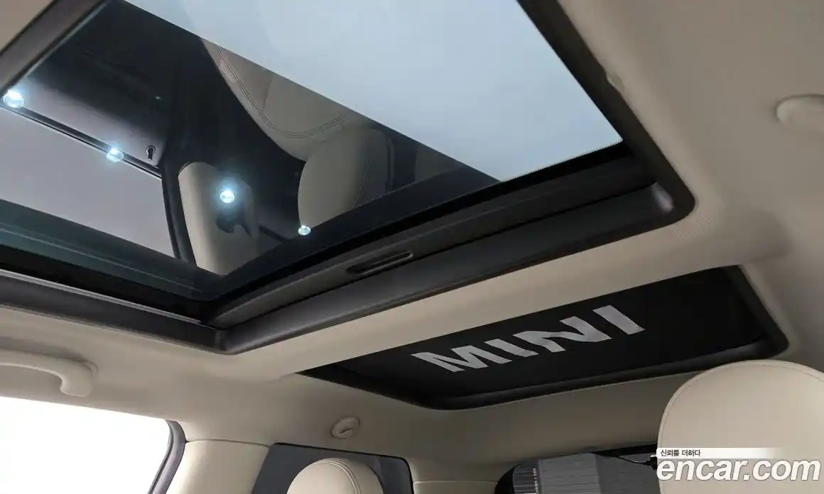 Mini Cooper 2023 2.0 Автомат в Москве № 471858, фото 19