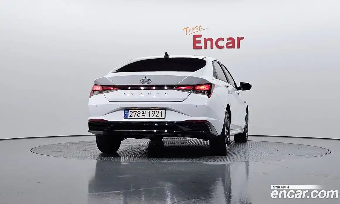 Hyundai Avante 2021 1.6 Автомат в Москве № 48432, фото 14