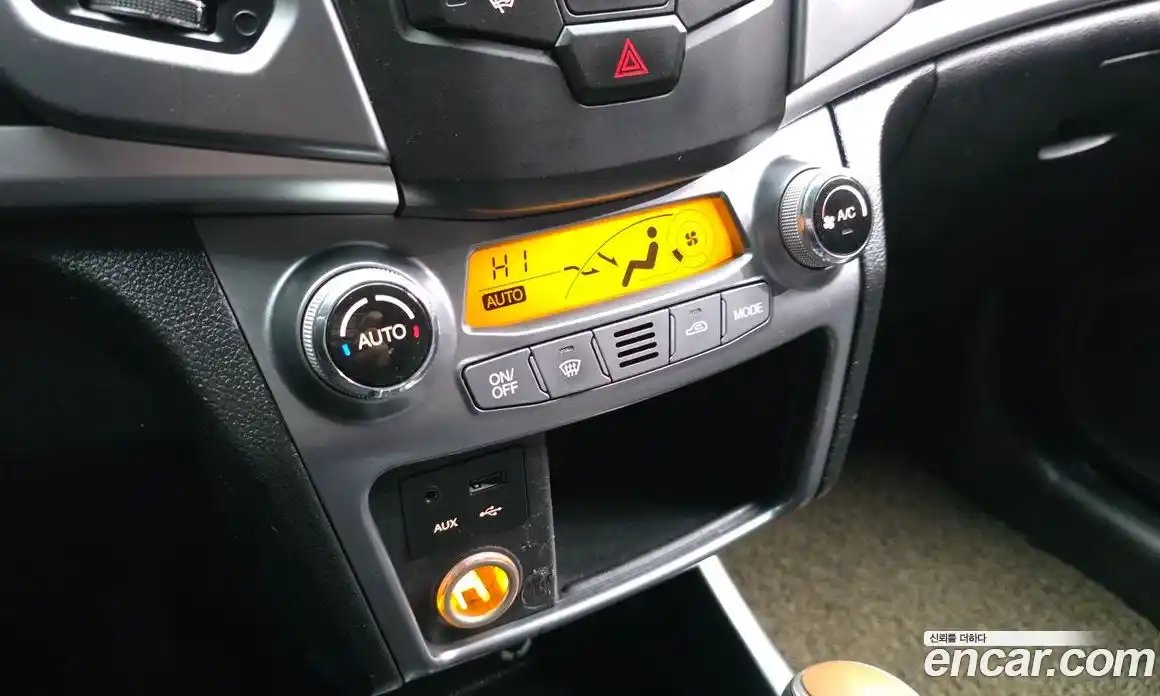 SsangYong Korando 2014 2.0 Автомат в Москве № 491261, фото 15