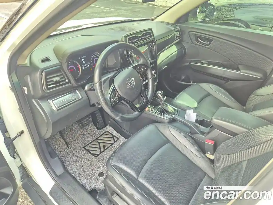 SsangYong TIBOLI 2021 1.6 Автомат в Москве № 491439, фото 9