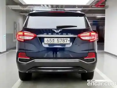 SsangYong Rexton 2018 2.2 Автомат в Москве № 491529, миниатюра 3
