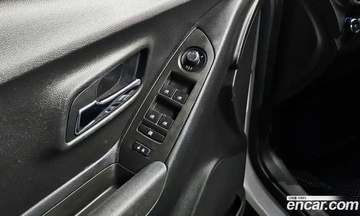 Chevrolet Trax 2016 1.4 Автомат в Москве № 492370, фото 13