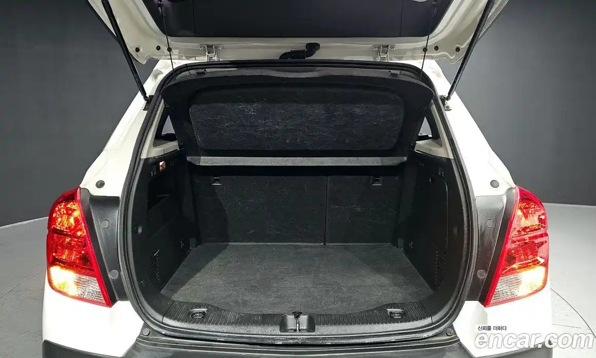 Chevrolet Trax 2016 1.4 Автомат в Москве № 492370, фото 20