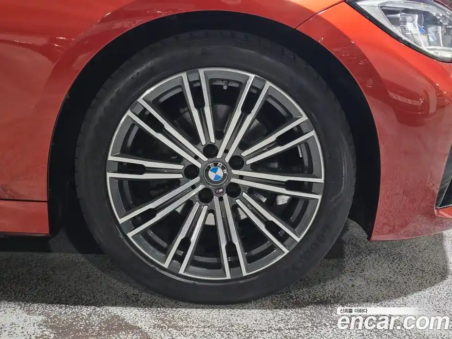 BMW 3-Series 2020 2.0 Автомат в Москве № 492846, фото 5