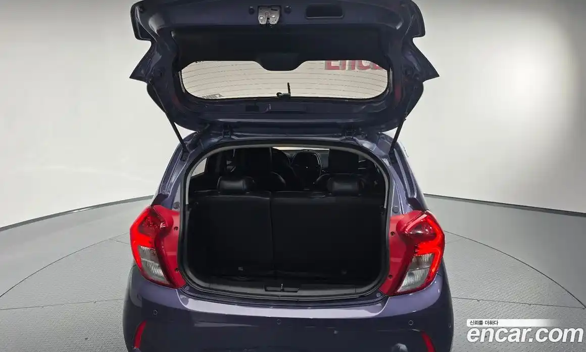 Chevrolet Spark 2016 1.0 Автомат в Москве № 492945, фото 20