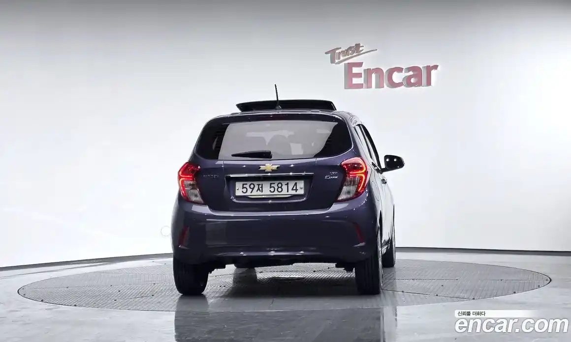 Chevrolet Spark 2016 1.0 Автомат в Москве № 492945, фото 4