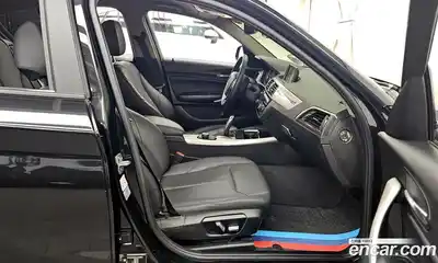 BMW 1-Series 2018 2.0 Автомат в Москве № 493370, миниатюра 11